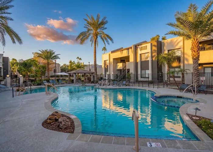 Walk To Old Town Gym Pool Wd Pkg Balcony * Scottsdale