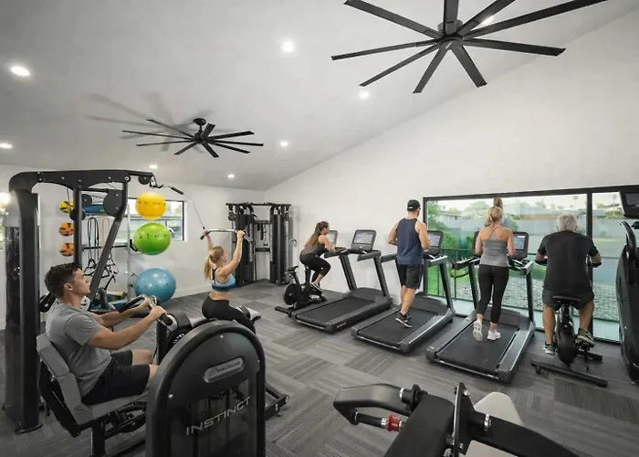 Walk To Old Town Gym Pool Wd Pkg Balcony