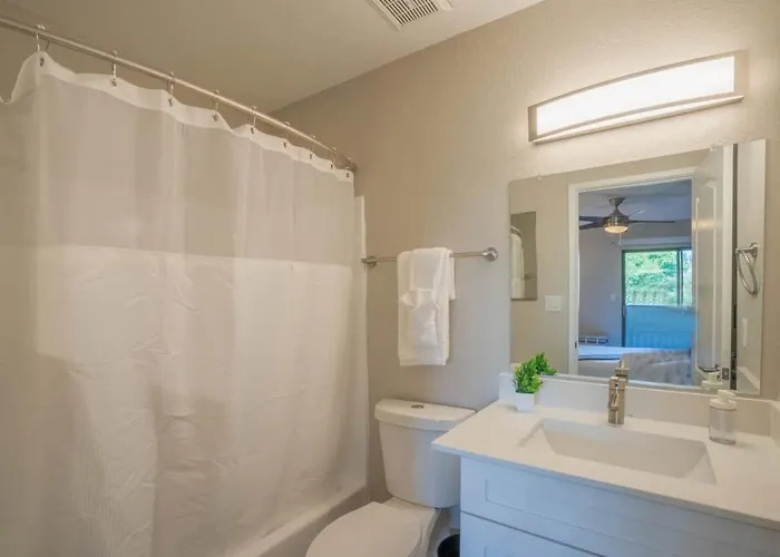 Walk To Old Town Gym Pool Wd Pkg Balcony * Scottsdale